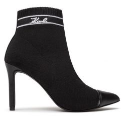 Botki KARL LAGERFELD. Czarne botki damskie KARL LAGERFELD, bez obcasa, na szpilce, bez zapięcia. Za 639.99 zł.