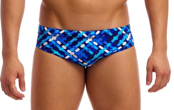 Kąpielówki męskie Funky Trunks Under Over - slipy. Niebieskie kąpielówki męskie FUNKY TRUNKS, m, bez wzorów, z elastanu, do pływania. Za 99.99 zł.