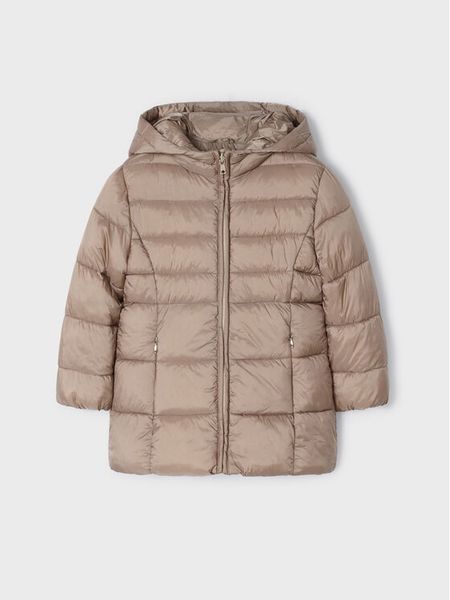 Mayoral Kurtka zimowa 4.417 Brązowy Regular Fit. Brązowe buty zimowe dziewczęce Mayoral, bez wzorów, z syntetyku, bez zapięcia. Za 259.99 zł.
