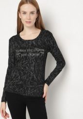 Czarna Bluzka Typu Longsleeve z Geometrycznym Wzorem Unila. Czarne bluzki damskie Born2be, l, bez wzorów, z jeansu, biznesowe, bez kołnierzyka, bez ramiączek. Za 59.99 zł.