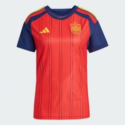 Koszulka domowa Hiszpania 26 Authentic. Czerwone koszulki sportowe damskie Adidas, l, bez wzorów, z dzianiny, bez kołnierzyka, bez ramiączek, do piłki nożnej, climacool (adidas). Za 649.00 zł.
