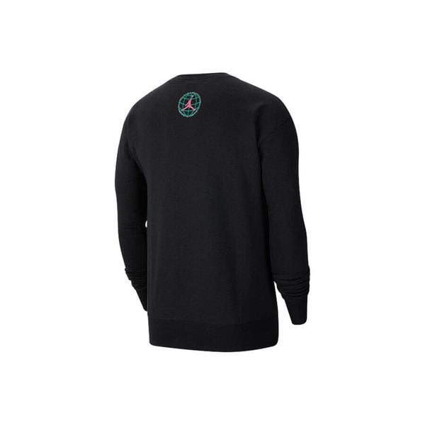 Bluza męska nike air jordan winter utility mountainside fleece crew black. Czarne bluzy męskie Nike, m, bez wzorów, bez kaptura, do biegania. Za 279.00 zł.