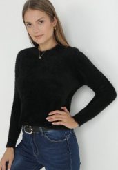 Czarny Sweter Wełniany Voma. Czarne swetry damskie Born2be, m, bez wzorów, z tkaniny, eleganckie, bez kołnierzyka, bez ramiączek, długie, bez kaptura. Za 74.99 zł.