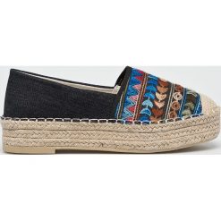 Answear - Espadryle Lisa. Szare espadryle damskie ANSWEAR, z materiału. W wyprzedaży za 84.90 zł.