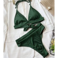 Dwuczęściowy strój kąpielowy z regulowanymi ramiączkami Natalia. Zielone bikini damskie Intica, m, bez wzorów. Za 129.00 zł.