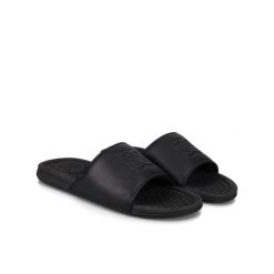 Sandały DC Shoes czarno-białe wygodne. Czarne klapki męskie DC Shoes, ze skóry, bez zapięcia. W wyprzedaży za 22.00 zł.