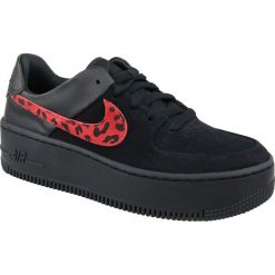 Czarne Buty Nike Air Force 1 W Sage Lo Premium W BV1979-001. Czarne obuwie sportowe damskie Nike, bez wzorów, z materiału, Adidas Advantage. W wyprzedaży za 509.00 zł.