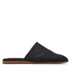 Klapki Toms. Czarne klapki damskie Toms, bez wzorów, bez obcasa. Za 219.99 zł.
