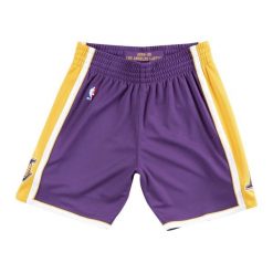 Szorty oryginalne Los Angeles Lakers NBARoad 08-09. Fioletowe krótkie spodenki sportowe męskie Mitchell & Ness, bez wzorów, do koszykówki. Za 736.50 zł.