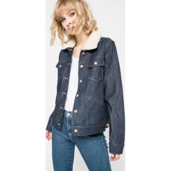 Wrangler - Kurtka. Szare kurtki damskie Wrangler, z bawełny. W wyprzedaży za 299.90 zł.