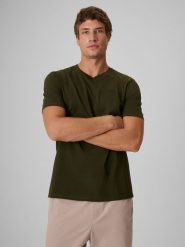 4F T-shirt regular gładki męski - khaki XXL. Brązowe t-shirty męskie 4f, m, bez wzorów, z bawełny, biznesowe, bez kołnierzyka. Za 49.99 zł.