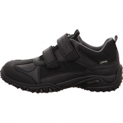 Skórzane sneakersy "Sport" w kolorze czarnym. Czarne trampki i tenisówki chłopięce marki Superfit, z gore-texu, sportowe. W wyprzedaży za 205.95 zł.