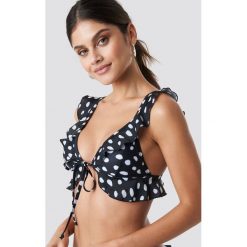 Trendyol Dotted Bikini Top - Black,Multicolor. Czarne bikini damskie marki Trendyol. Za 100.95 zł.