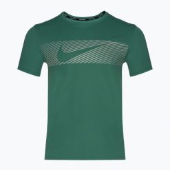 Koszulka męska Nike Miler Flash. Zielone koszulki sportowe męskie Nike, l, bez wzorów, bez kołnierzyka, bez ramiączek, na fitness i siłownię. Za 199.99 zł.