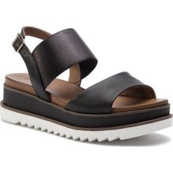Sandały INUOVO - 129001 Black. Czarne klapki damskie Inuovo, bez wzorów, z materiału, bez obcasa, bez zapięcia. W wyprzedaży za 239.00 zł.