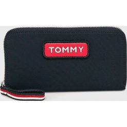 Tommy Hilfiger - Portfel. Portfele damskie Tommy Hilfiger. W wyprzedaży za 199.90 zł.