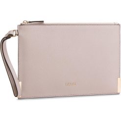 Torebka LIU JO - M Pouch Isola A68183 E0087 Red Sand 61509. Czerwone torebki do ręki damskie Liu Jo, ze skóry ekologicznej. Za 259.00 zł.
