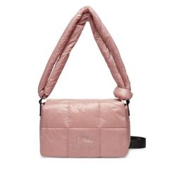 Torebka Deha. Czerwone torebki do ręki damskie Deha, bez wzorów, klasyczne, bez dodatków. Za 229.99 zł.