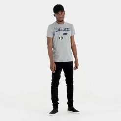 Koszulka Utah Jazz NBA. Szare koszulki sportowe męskie New Era, xs, bez wzorów, z materiału, bez kołnierzyka, bez ramiączek, do koszykówki. Za 126.50 zł.