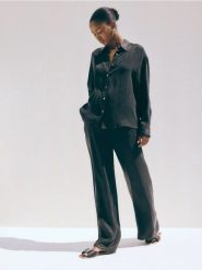 Spodnie palazzo z lyocellem - ciemnoszary. Szare spodnie materiałowe damskie Reserved, l, bez wzorów, z lyocellu. W wyprzedaży za 99.99 zł.