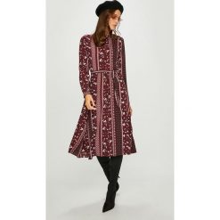 Vero Moda - Sukienka. Szare sukienki damskie Vero Moda, w paski, z elastanu, casualowe, z okrągłym kołnierzem, z długim rękawem. W wyprzedaży za 139.90 zł.