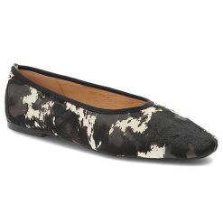 Baleriny damskie S.Barski, cholewka ze skóry naturalnej typu hair-on z efektownym wzorem zwierzęcym wsuwany fason bez zapięcia, czarne, CR61-3093. Czarne półbuty damskie S.BARSKI, bez wzorów, ze skóry, bez obcasa, bez zapięcia. Za 319.00 zł.