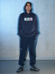 4F Spodnie dresowe joggery męskie - granatowe L. Niebieskie spodnie sportowe męskie 4f, l, bez wzorów, z dresówki. Za 189.99 zł.