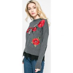 Desigual - Sweter Rosalia. Swetry damskie marki Desigual. W wyprzedaży za 199.90 zł.
