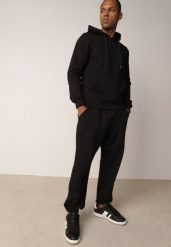 Czarne Spodnie Dresowe z Bawełną ze Ściągaczami Hailise. Czarne spodnie sportowe męskie Born2be, m, bez wzorów, z bawełny. Za 89.99 zł.