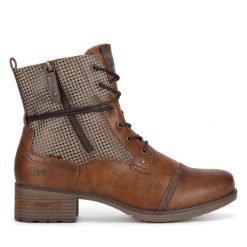 Botki Mustang. Brązowe botki damskie Mustang, bez obcasa, na płaskiej podeszwie, bez zapięcia. Za 349.99 zł.