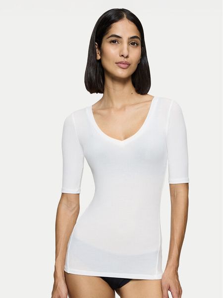 Triumph Koszulka piżamowa Beauty Layers 10222610 Écru Slim Fit. Koszule nocne damskie Triumph, xs, bez wzorów, z lyocellu. Za 109.99 zł.