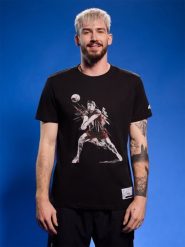 4F T-shirt regular z nadrukiem siatkarskim męski - czarny S. Czarne koszulki sportowe męskie 4f, l, bez wzorów, z bawełny, klasyczne, bez kołnierzyka. Za 69.99 zł.