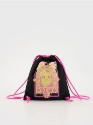 Plecak worek Pokémon - czarny. Czarne torby i plecaki dziecięce Reserved. W wyprzedaży za 35.99 zł.