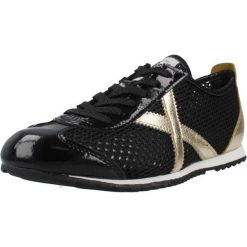 Buty MUNICH OSAKA 594 Czarny. Czarne obuwie sportowe damskie munich, bez wzorów, ze skóry, na fitness i siłownię. Za 524.60 zł.