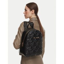 Plecak LOVE MOSCHINO. Czarne plecaki damskie Love Moschino, bez wzorów. Za 1,009.00 zł.