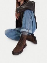 G-Star Raw Trzewiki CEO-WI16-BELLA-01 Brązowy ciemny. Brązowe botki damskie G-Star, ze skóry, retro, bez obcasa, na płaskiej podeszwie, bez zapięcia. Za 379.99 zł.