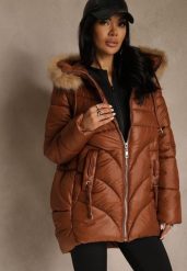 Brązowa Trapezowa Kurtka z Pikowanymi Przeszyciami i Kapturem z Odpinanym Futrem Deoiala. Brązowe kurtki damskie Renee, l, bez wzorów, z jeansu. Za 169.99 zł.