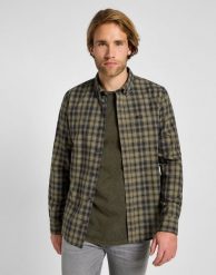 MESKA KOSZULA LEE BUTTON DOWN GREEN 112355644. Zielone koszule męskie Lee, m, bez wzorów, bez kołnierzyka, bez ramiączek. Za 169.99 zł.