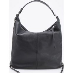 Skórzana torebka typu hobo - Czarny. Czarne torebki do ręki damskie Reserved. Za 599.99 zł.