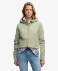 Superdry damska bluza z kapturem Essential Logo Zip Half Brushed – Dusty Sage. Zielone bluzy damskie Superdry., uniwersalny, bez wzorów, z bawełny, z kapturem. Za 306.00 zł.