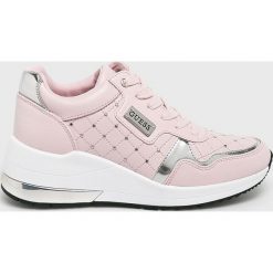 Guess Jeans - Buty Janetta. Obuwie sportowe damskie marki Guess Jeans. Za 629.90 zł.