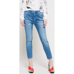 Tommy Hilfiger - Jeansy. Jeansy damskie marki Tommy Hilfiger. W wyprzedaży za 329.90 zł.