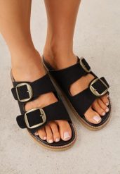 Czarne Klapki VICES Ozdobione Dużymi Klamrami Jenniviane. Czarne klapki damskie Renee, bez wzorów, z jeansu, eleganckie, bez obcasa, na płaskiej podeszwie. Za 99.99 zł.