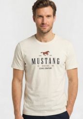Męski T-Shirt Mustang Style Alex C Print Whisper White 1016683 2013. Białe t-shirty męskie Mustang, m, bez wzorów, bez kołnierzyka. Za 69.99 zł.