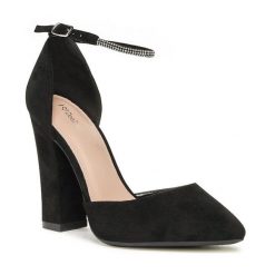 Czółenka DeeZee. Czarne czółenka damskie DeeZee, bez wzorów, bez obcasa, bez zapięcia. Za 119.99 zł.