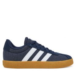 Sneakersy adidas. Niebieskie trampki i tenisówki chłopięce Adidas, bez wzorów, bez zapięcia. Za 159.99 zł.