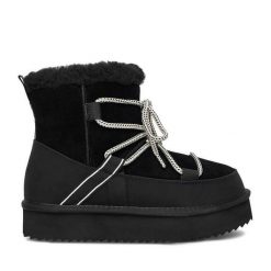 Śniegowce DeeZee. Czarne śniegowce i trapery damskie DeeZee. Za 299.99 zł.