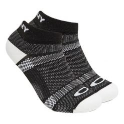 Skarpety unisex Oakley Ribbed Ellipse Short Socks. Czarne skarpety męskie Oakley, bez wzorów. Za 65.55 zł.