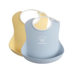Babybjörn Śliniaki Baby 2 Szt. Pudrowy Żółty/Pudrowy Niebieski. Niebieskie śliniaki dla dzieci BABYBJORN, bez wzorów. W wyprzedaży za 54.00 zł.