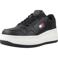 Buty TOMMY JEANS TJW RETRO BASKET FLATFOR Czarny. Czarne obuwie sportowe damskie Tommy Hilfiger, bez wzorów, z jeansu, trekkingowe. Za 488.41 zł.